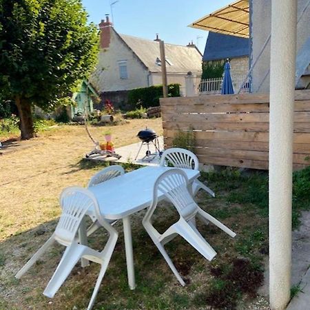 Maison Charmante A Saint-Patrice Avec Jardin Prive Exterior photo
